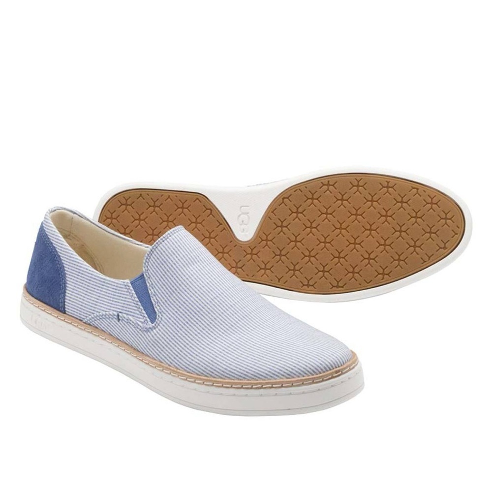 UGG Australia Adley Boat Shoes Slip‎ On Sneakers Women's 6.5 Blue Stripe